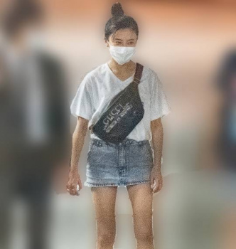小島瑠璃子の私服が小3みたいとワイの中で話題にの画像