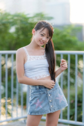 女子小学生アイドルさん、求められていることをわかってしまうwの画像