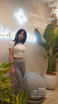 堀江聖夏アナ、白ニットおっぱいの形が透けて見える乳房たまりませんわの画像