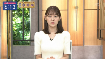 森山みなみアナ、プルプルおっぱいの形がエロ過ぎタマランわの画像