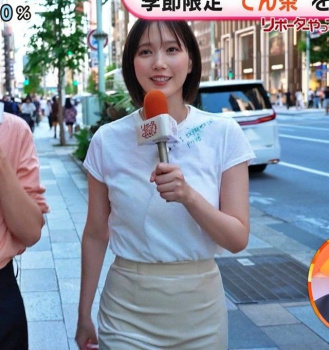 本田翼、白TシャツYCおっぱいの膨らみがエチエチ過ぎてタマランの画像