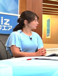 皆川玲奈アナ、青ニットおっぱいYCの膨らみデッカ！たまりませ～んの画像