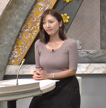 小澤陽子アナ、今日ニットおっぱい凄かった！乳房の膨らみデッカ過ぎの画像