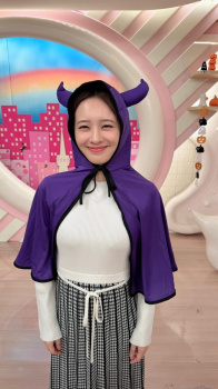 河出奈都美アナ、白ニットおっぱいデッカ！YCの膨らみエッロ過ぎ最高！の画像