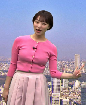 今井春花アナ、桜色ニットおっぱいデッカ！透け黒ブラの膨らみタマランの画像