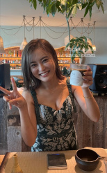 小島瑠璃子、ノースリおっぱい見え過ぎデッカ！たまりませ～んの画像