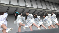 アイドルグループ「わんちゃんいやほい！（1 Chance Year Hoi）」のハミパンチラの画像