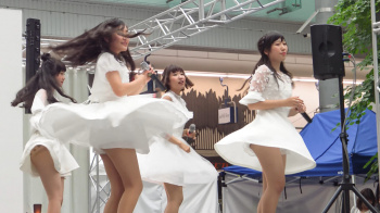 【アイドル】「ほくりくアイドル部」のハミパンチラの画像