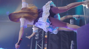 アイドルのハミパンチラの画像