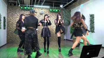 アイドルのハミパンチラの画像