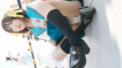 コスプレイヤーのパンチラの画像