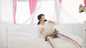 踊ってみたの透けパンチラの画像