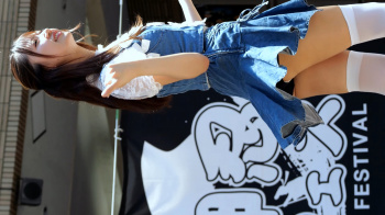 アイドルのハミパンチラの画像