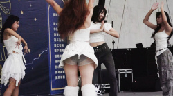 JKの透けパンチラの画像