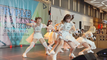 アイドルのハミパンチラの画像