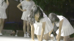 アイドルの胸チラ、ブラチラ、ハミパンチラの画像