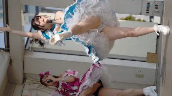 アイドルのハミパンチラの画像