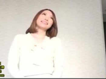 《人妻ナンパ》街中で見つけたイケてる欲求不満な奥様をホテルに連れ込んで即ハメ寝取り種付け！興奮確定の体の画像