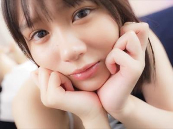 エッチ大好きな鬼カワ巨乳美少女がオジサンと初体験の画像