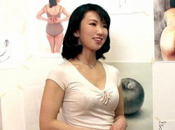 [エロ動画]【素人×盗撮】ヌードモデルの高額アルバイトで辱められた37歳の専業主婦のエロい裸体の画像