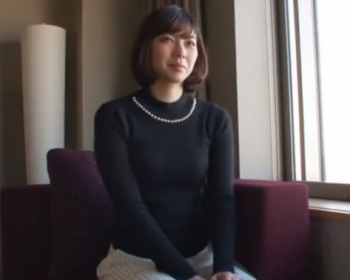 ！観て・見て・視て…三十路※おばさん！パンストで性欲が溢れて…人妻の最高H動画「まだ頂戴…！」☆寝取られ☆の画像