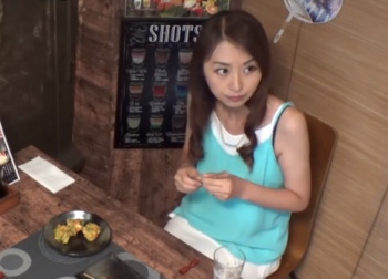 ！今日もいい？…熟女：素人！盗撮であなたも犯されたいの？※フェラの姦通H動画「お願い…頂戴！」☆不倫☆の画像