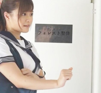 ！セックスしよう…女子高生＋中だし！丘えりなでみんな精子出しちゃお※中出しでイクイクH動画「んんんんんっあっ！」☆制服☆の画像