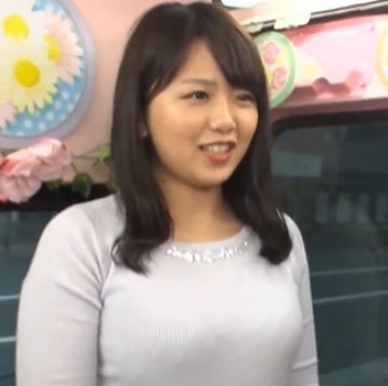 ♥真面目な22歳のムチムチお嬢様女子大生が初体験♥えっ…これを挿れるんですか？…パンツ脱いでにゅりゅうっと♥の画像
