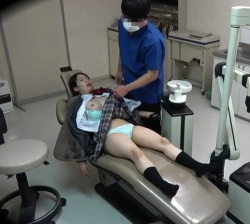 ♥歯医者で患者を眠らせてチンポ挿入する鬼畜歯科医…何人も何度も次々餌食になる思春期の女子校生おマンコの画像