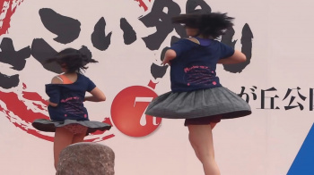 【YouTube】ダンス部JKのパンチラ動画がエロい！の画像