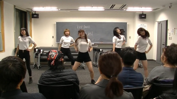 【YouTube】ダンス部JDの乳首透け動画がエロい！の画像