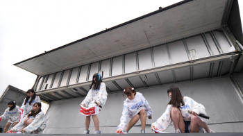 【YouTube】地下アイドル・1ChanceYeahHoiのパンチラ動画の画像