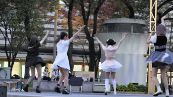 【YouTube】地下アイドル・オルテンシアの純白パンチラ動画の画像