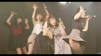 【YouTube】地下アイドル・あたっちゅ！のパンチラ動画の画像