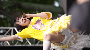 【YouTube】地下アイドル・あたまのなかは8ビット⁉︎のパンチラ動画の画像