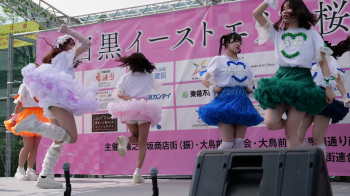 【YouTube】ダンス！アイドルのコピーダンスでパンチラしちゃうJDのエロ動画の画像