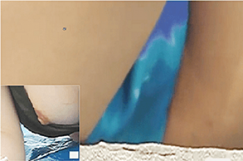 盗撮 高画質【ビキニ女子】～「ビーチ」で見つけた「ビキニ」ギャル～「乳首ポロリ」＆「おっぱい」「股間」をズーム撮影～！！の画像