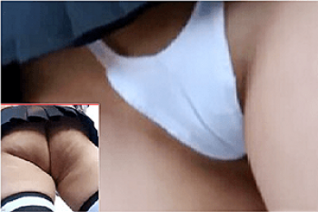 《高画質》盗撮 【パンチラ】～コスプレイベントの「レイヤー」を追っかけ撮影～「尻スジ」の「くい込み」＆「股間」「太モモ」～！！の画像