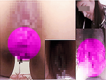 《無◯正》盗撮 女子トイレ【放尿マ●コ】～大学に「隠しカメラ」を設置～女子学生の「ワレメ・穴」「オシッコ」をドアップ撮影の画像