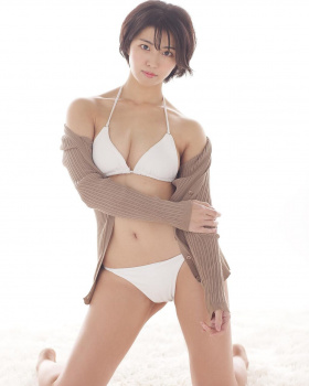 【画像】現役女子バレーボール選手がグラビアに挑戦した結果wwwwwwの画像