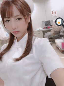 【画像】どのエチエチ看護婦を選ぶかで人間の器が知れるwwwwwの画像