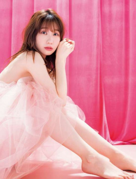 【画像】柏木由紀(30)さん、エッチなランジェリー姿を披露wwwの画像