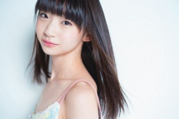 【アイドル】荻野由佳さんの太ももがエロいｗｗｗ【画像】の画像