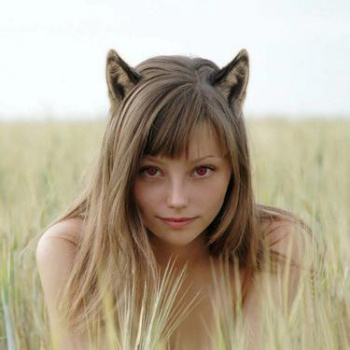 【画像】ロシア美女のクールビズがエロすぎるｗｗｗの画像