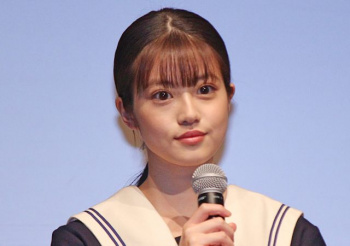 【画像】今田美桜さん、朝ドラでおっぱいを強調して炎上wwwの画像