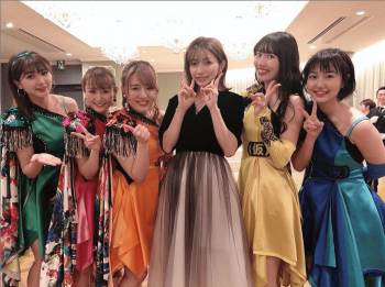 【画像】後藤真希さん、爽やかでエッチなミニスカ姿を披露するwwwwの画像