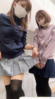 【画像】人気声優の新田恵海さん、ミニスカ姿で挑発ｗｗｗの画像