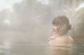 【画像】お風呂入ってたらこんな女の子が後から入って来たら?の画像