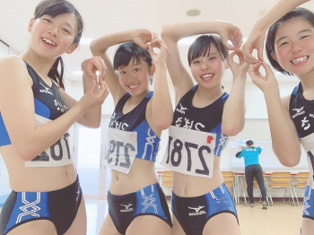 【画像】陸上部JDさん、エッチなパンツが透けてしまうwwwwwの画像