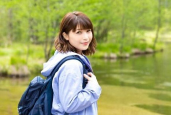 【画像】えみつん、谷間解禁w w w w wの画像